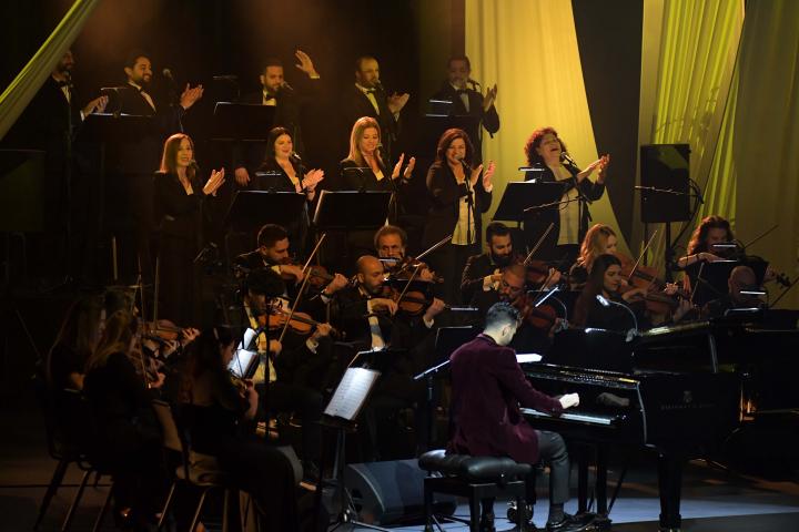 Click to enlarge image 3- Omar Rahbani Concert 1.jpg