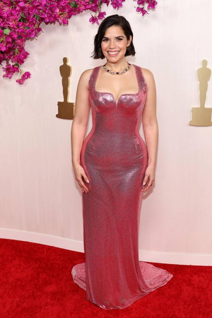 Click to enlarge image America-Ferrera-Oscars-Arrivals-Gallery-GettyImages-2074183463-P-2024_256395.jpg