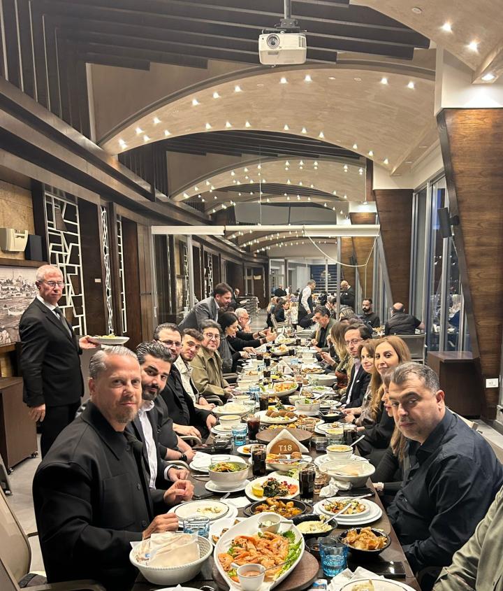 Click to enlarge image hani23.jpg