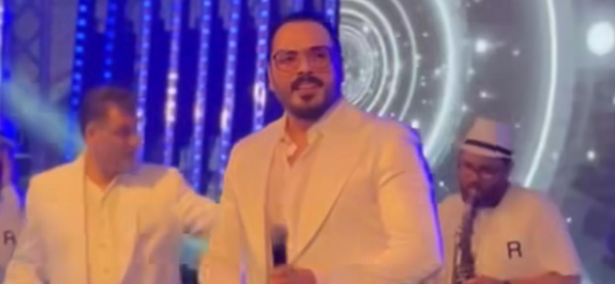 بالفيديو- رامي عياش يشعل الأجواء خلال حفله في بيسين عاليه