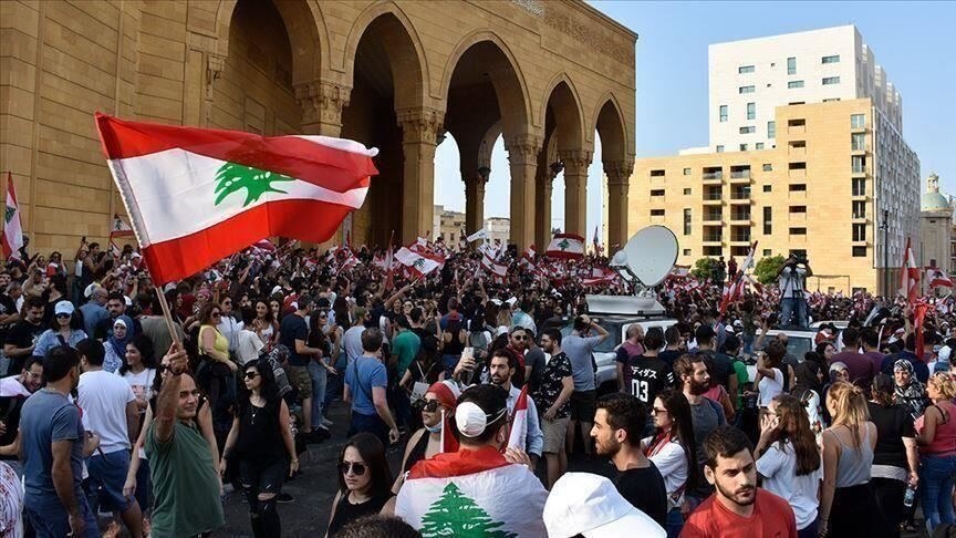 اللبنانيون يُعانون من ضغط نفسيّ..وأغاني أغاني تُقدّم لهم 10 حلول!