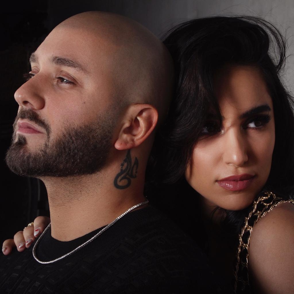 النجم العالميّ Massari يُطلق أغنيته المُصوّرة&quot;Be Mine&quot;ويتقدّم بطلب الزواج من حبيبته في موقع التصوير