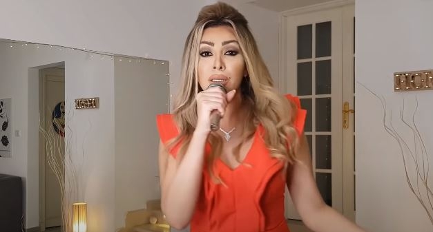 صدّق أم لا هذه ليست نوال الزغبي في الصورة..بل فنانة أخرى!