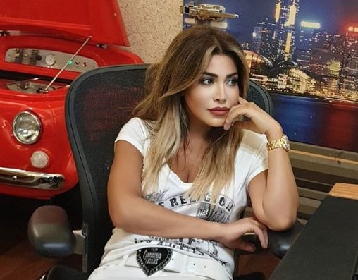 بين الفن والسياسة، نوال الزغبي تُروِّج لأغنيتها وتنتقد السياسيين بهذه الطريقة!