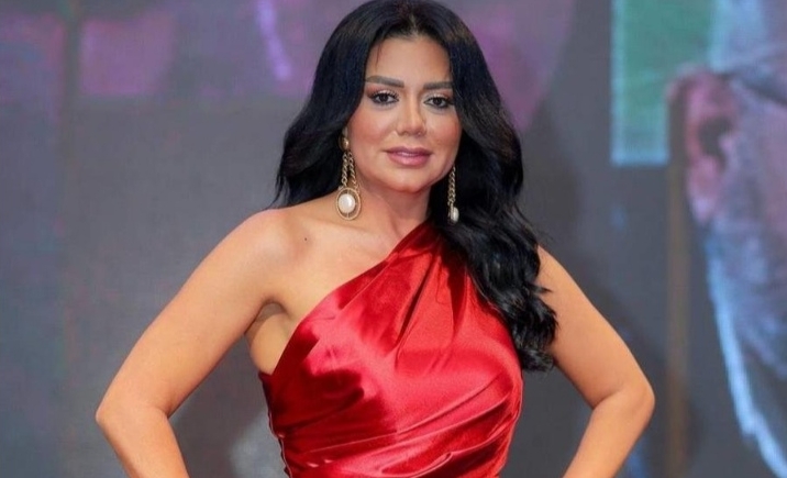 رانيا يوسف تحسم الجدل حول سبب غيابها عن افتتاح مهرجان القاهرة السينمائي